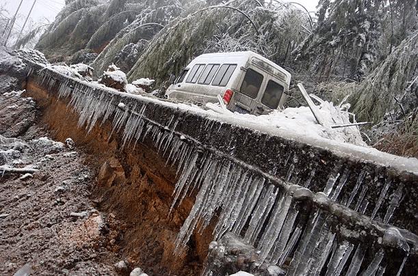 上一个回不了家的春节在2008年南方的那场世纪雪灾