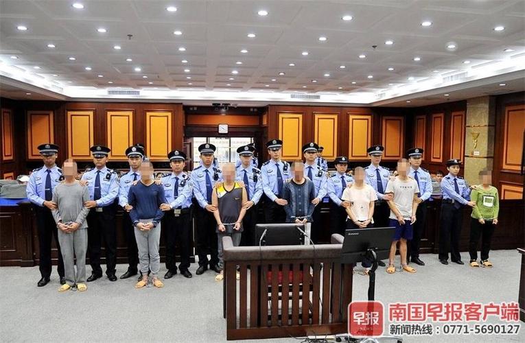 一对夫妻贩毒4000多克被重判 还有15人因涉毒获刑