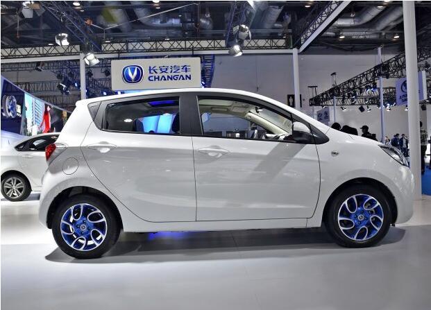 长安汽车 奔奔 2023款 ev