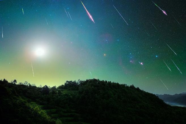 英仙座流星雨8月12日迎来极大